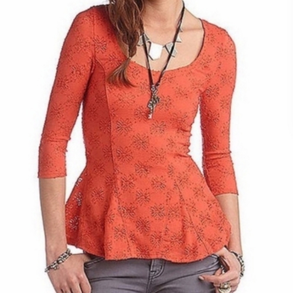 FREE PEOPLE Coral Crochet Peplum Waist 3/4 Sleeve Top EUC SZ L